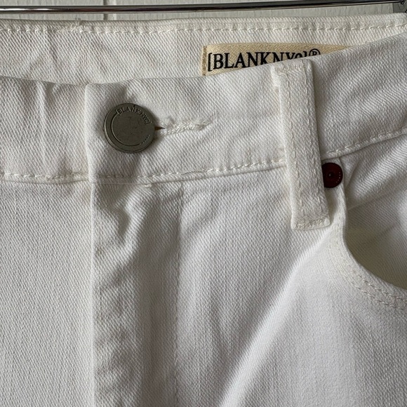 NWT Blank NYC White The Hoyt High-Rise Mini Flare Denim Jeans | Size 29 - Picture 7 of 9